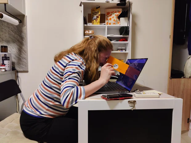 Léňa řeší šifru